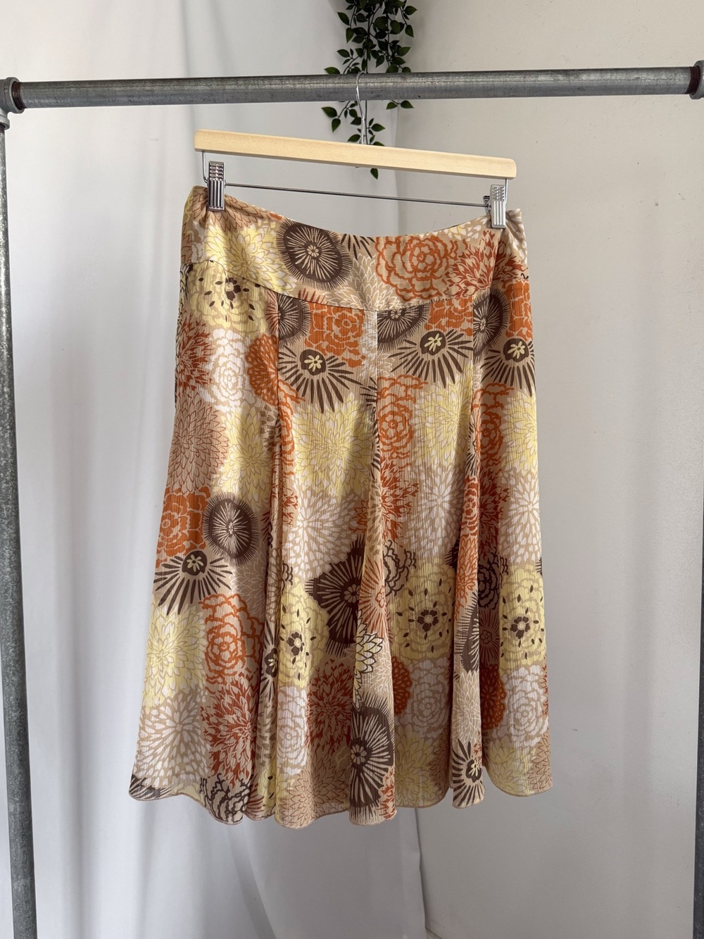 Vintage midi skirt